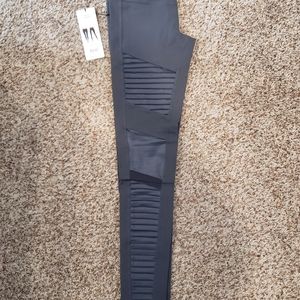 Alo Moto leggings